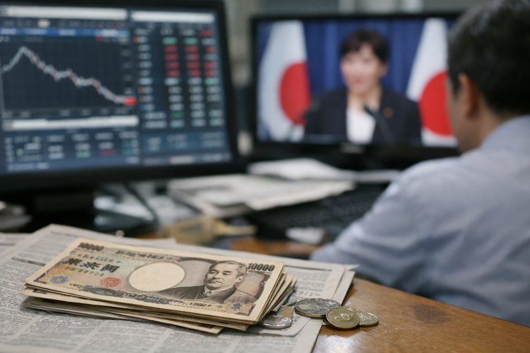 Yen slips as markets bet on Sanae Takaichi win and reflationary policies