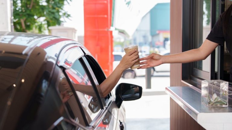 Popular coffee chain closing all locations after surprise sale