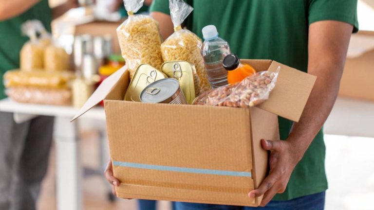 23-year-old nonprofit food pantry abruptly closes 82 locations