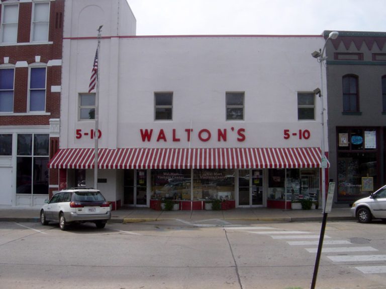 History of Walmart: Company timeline & facts