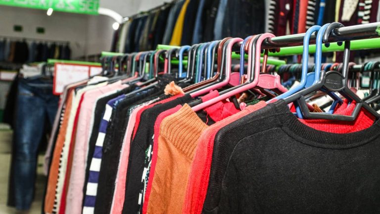 Why ThredUp and H&M are begging Washington for new retail rules