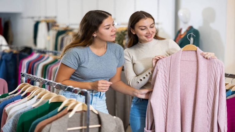 Fashion retailer closes entire business, exits all markets