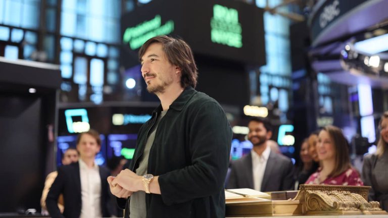 Robinhood CEO issues bold outlook on prediction markets business