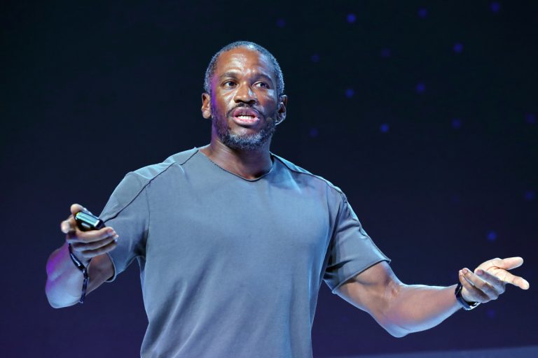 Arthur Hayes Dumps Zcash Stake After Critical Orchard Pool…