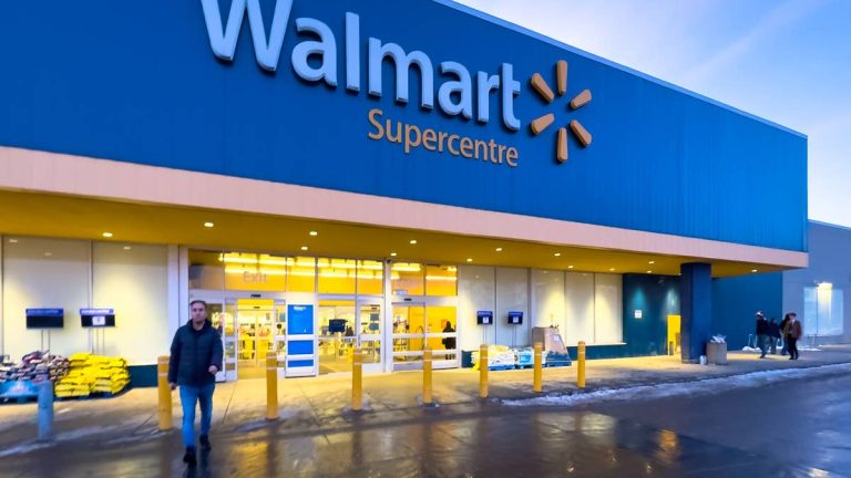 Walmart gives shoppers a new reason to visit stores
