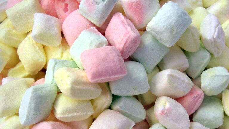 Specialty candy company files for Chapter 11 bankruptcy