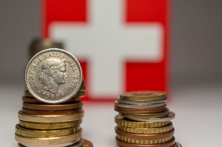 Switzerland’s Largest Bank UBS Lifts Bitcoin ETF Position…