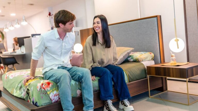 Mattress chain closes every store without filing for bankruptcy