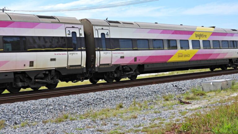 Only US private passenger train files Chapter 11 bankruptcy