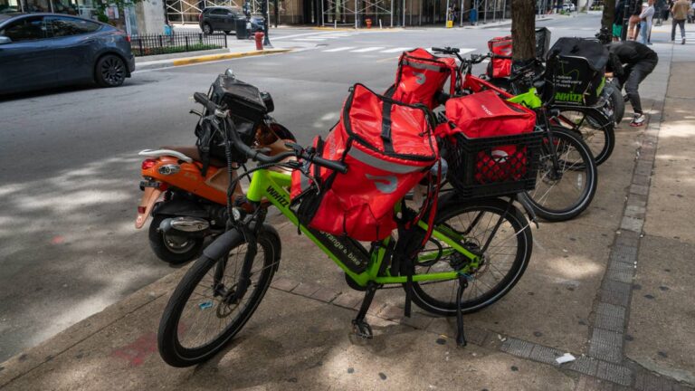 DoorDash paying record $131.5 million for underpaid delivery workers