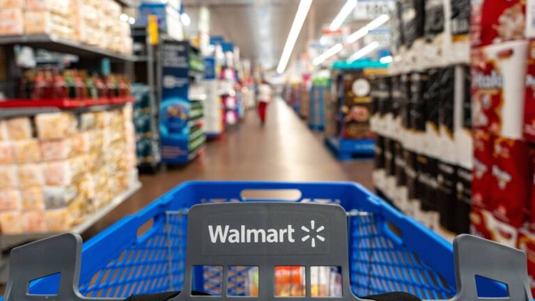 Walmart expands into key market