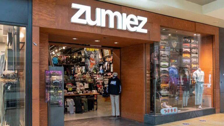 48-year-old mall teen fashion chain closing more stores
