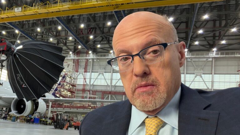 AI stocks rebound but Jim Cramer notes 4 reasons not to be ‘aggressively bullish’