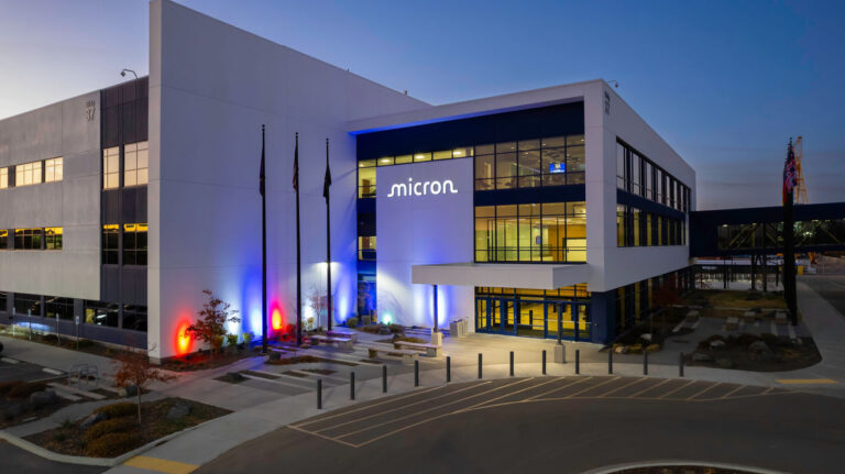 Micron stock continues slump, analysts are saying it’s a buying opportunity
