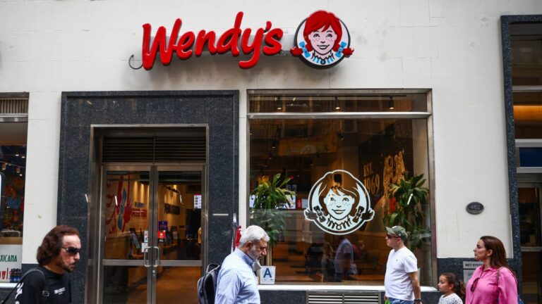 Wendy’s challenges closures at bankrupt franchisee with new list